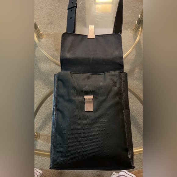 Louis Vuitton Taiga Leather and Canvas Crossbody - Picture 12 of 16